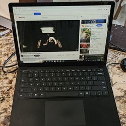 ✅️Laptop Surface 3 Touchscreen 
✅️13.5"