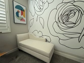 Mini Chaise Lounge