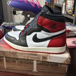 Jordan 1 Retro High OG Black Toe Reimagined New Size 11.5
