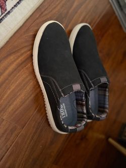 IZod Men’s shoes Size 10