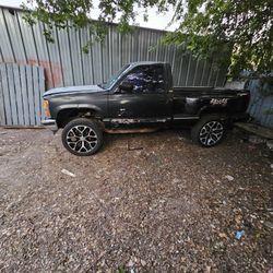 Obs 1988 Chevy 5.7 Motor 