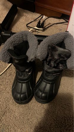 Gap Snow boots for toddler size 9t/10t