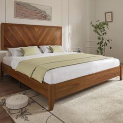 BED FRAME KING SIZE BRAND NEW IN BOX!!!