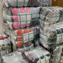 Clothes And Shoes Wholesale 