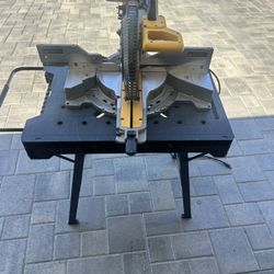 DeWalt DWS782 12-Inch Double Bevel Sliding Compound Miter Saw