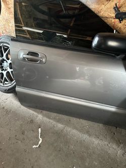 Puerta para un Subaru, empresa Lancer del 2004, 2007 Puerta para un Subaru, empresa Lancer del 2004, 2007