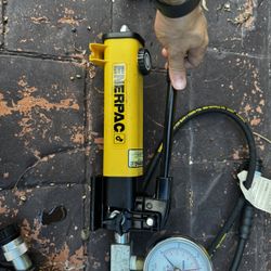 hydraulic hand pump 