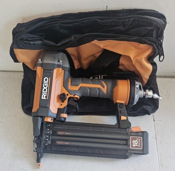 RIDGID Brad Nailer