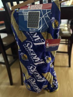 New lakers blanket