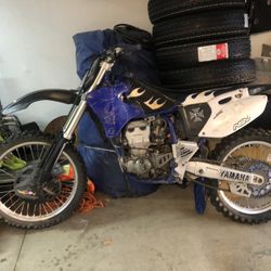 426 Yamaha 2000