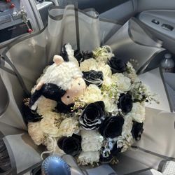 Ramos De Rosas Cow Bouquet Ramo De Vaquita