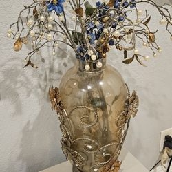 Glass Vase With Blue And Perl Flowers