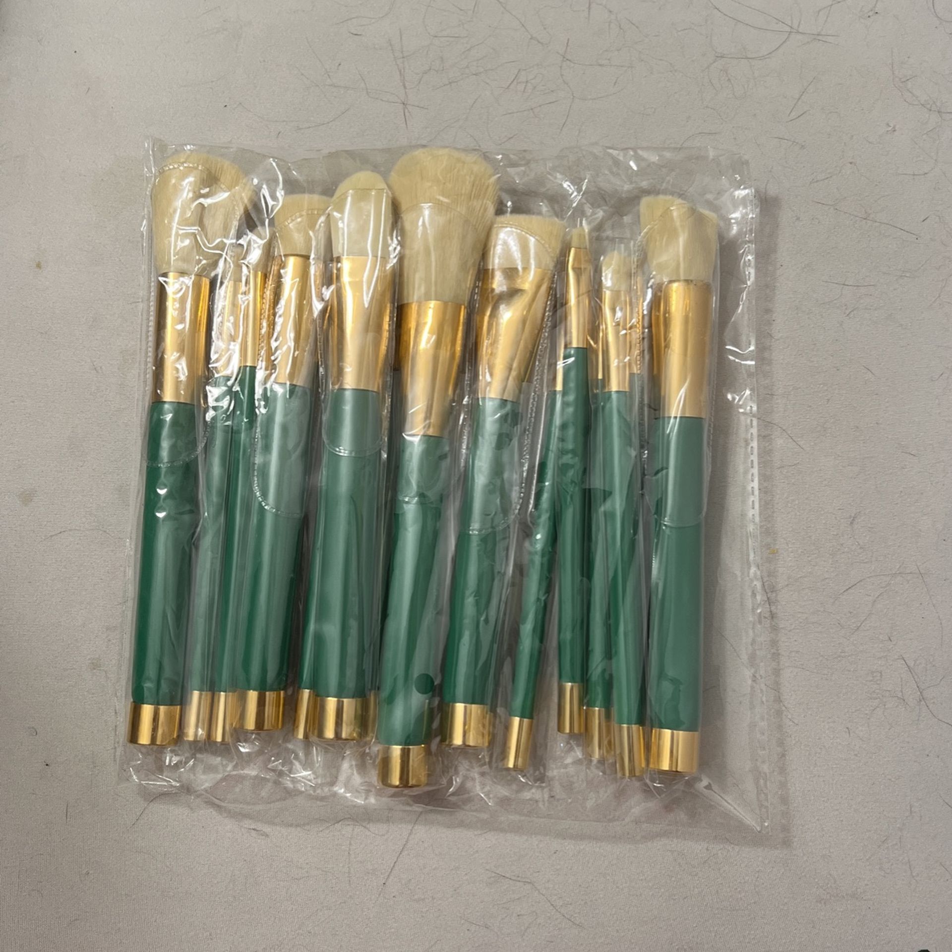 15 Pieces Makeup Brushes Set