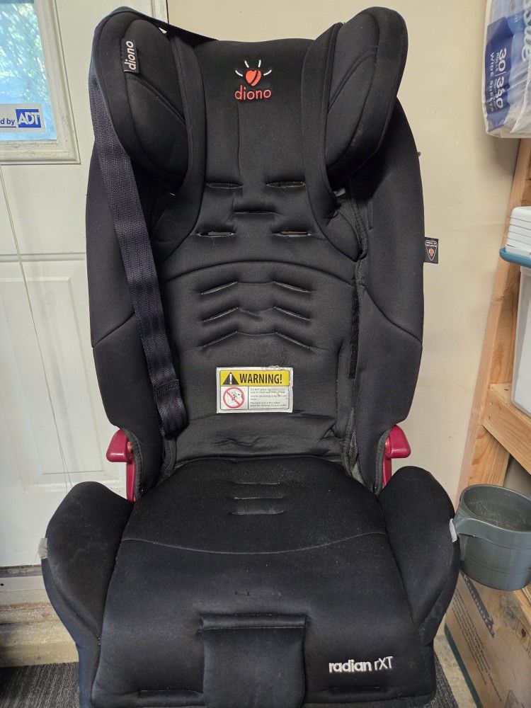 Diono all-in-one convertible Car Seat.  All Pieces Included