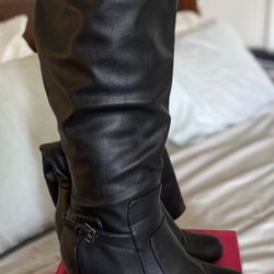 Black Boots