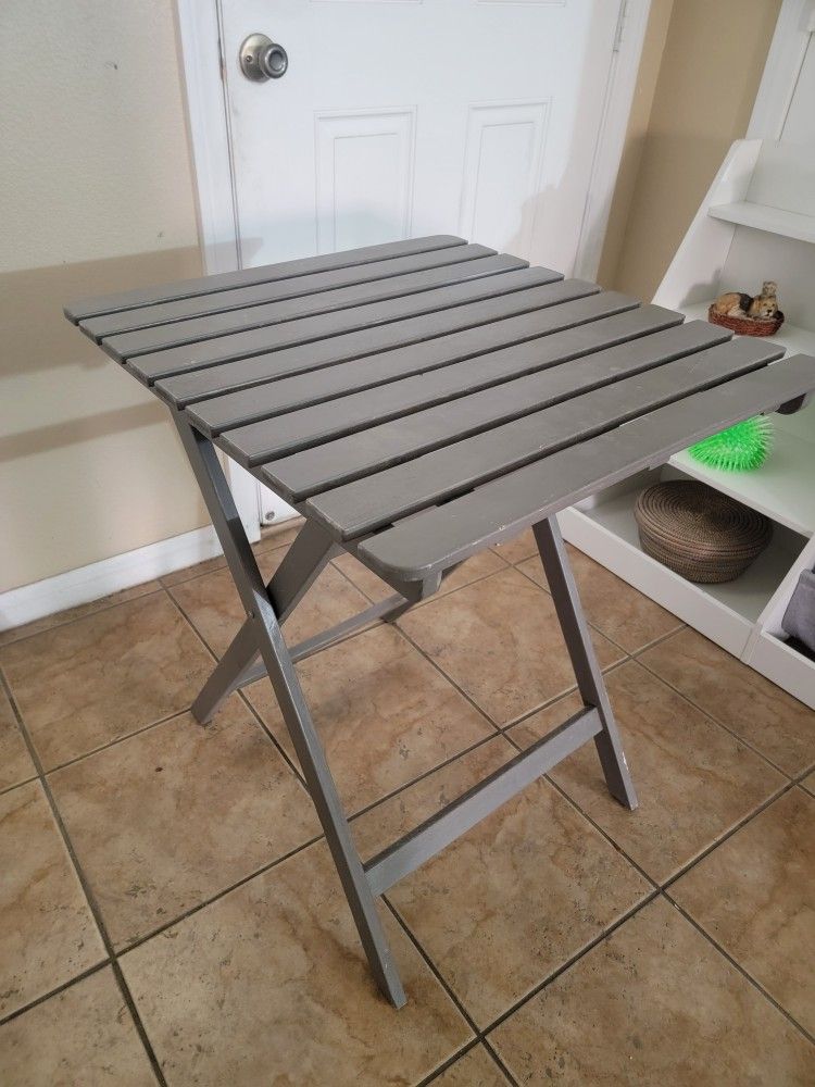 2 Feet X 2feet Table For Kids