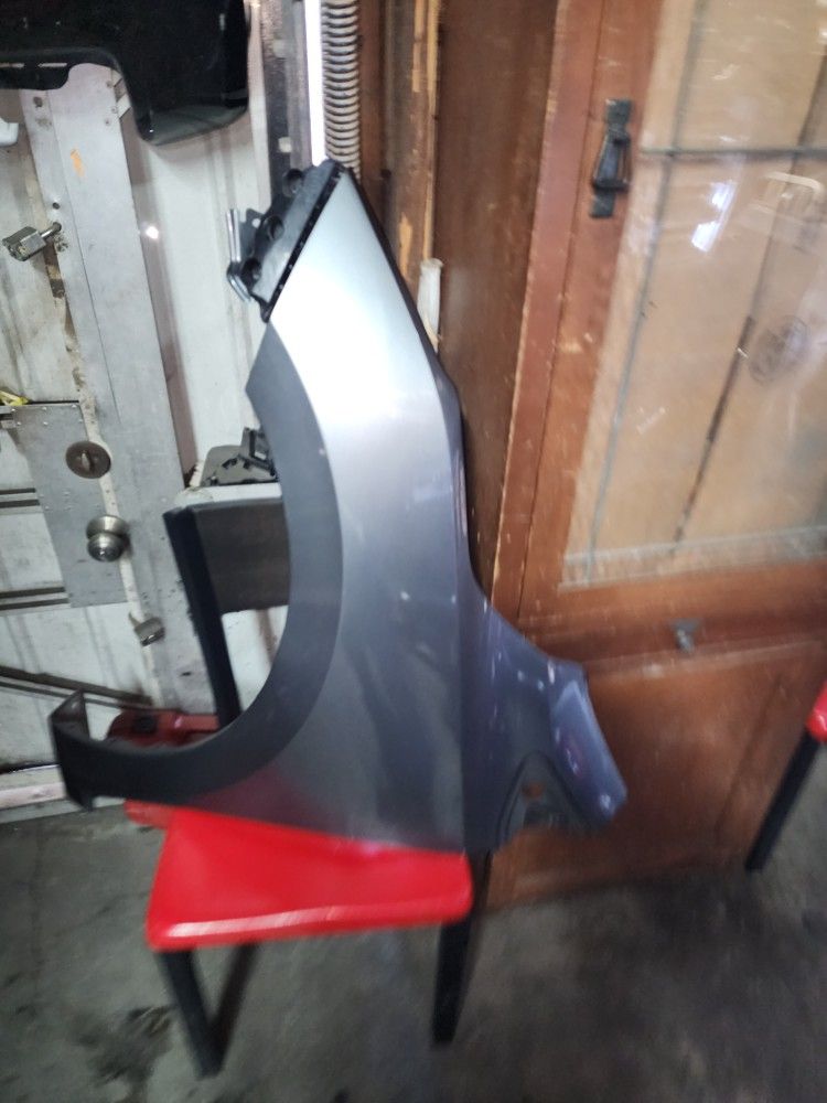 2020-2023 NISSAN VERSA FENDER