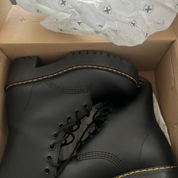 Dr Martens 