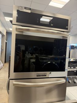 Frigidaire Wall Oven 