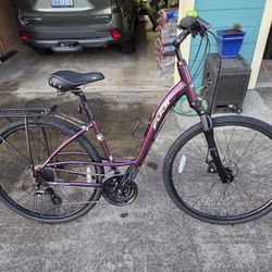 Fuji Crosstown LS 1.3 Hybrid Step Through Bike