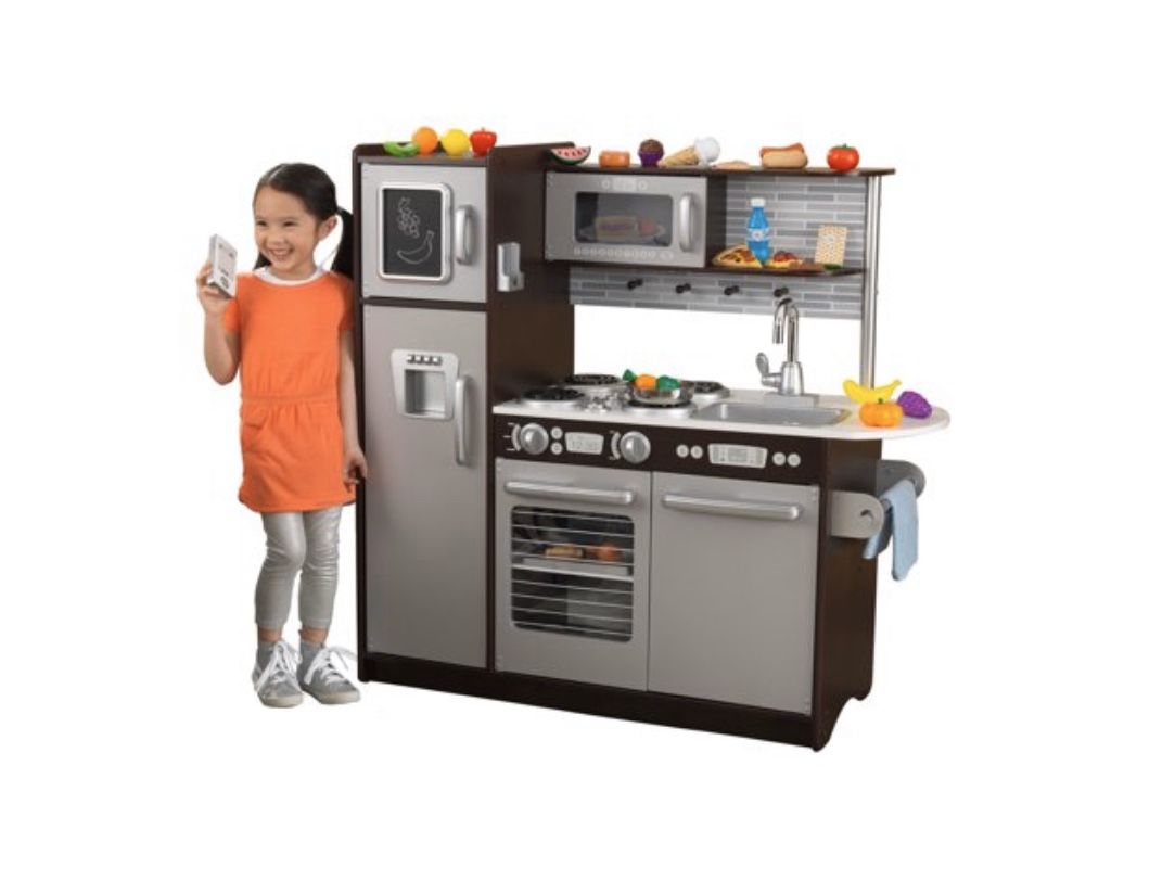 Kids Kraft kitchen play set