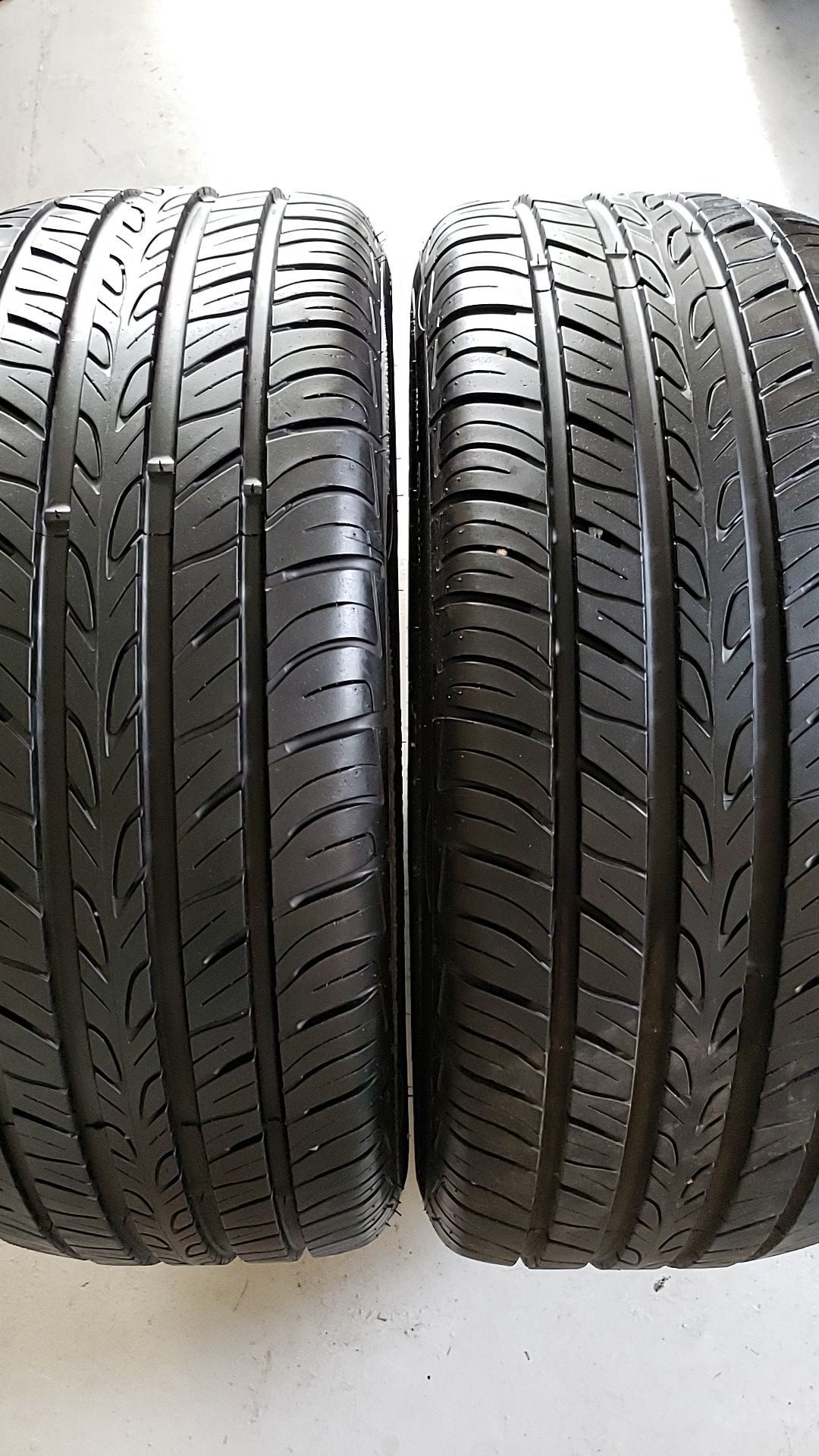 Prime wall in good condition 2 tires 235 50 18 90% tread