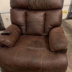 Large Comfy Leather Recliner 
