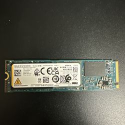 Dell KXG80ZN84T09 4TB M.2 NVMe SSD Dell P/N: 0PCF57 Tested Working