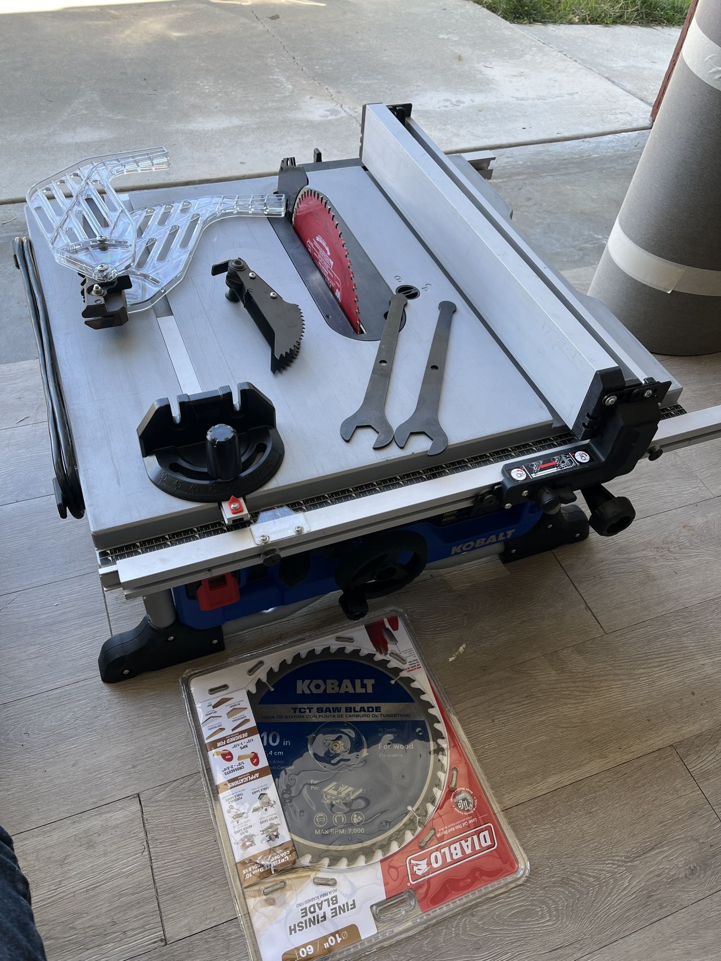 10” Kobalt Bench Top Table Saw
