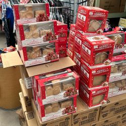 Gingerbread Train, House, Tractor, Truck Craft Edible Kits IN DATE 