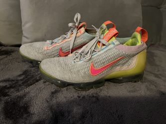 Size 7. Women’s Nike And Underarmour