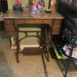 Sewing Machine Table
