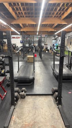 Squat bar