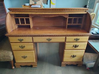 Wood desk