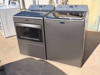 Maytag Topload washer and electric dryer