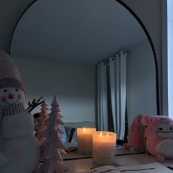 Arched Mirror Black Border 