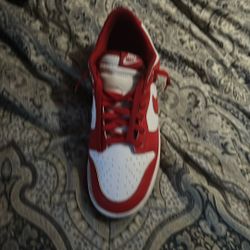 Red And White Nike Dunk Size 9