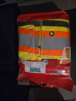 Milwaukee safety vest