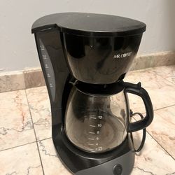 Mr. Coffee 12-Cup Coffee Maker – Simple & Reliable
