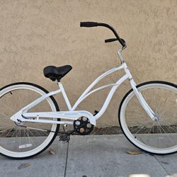 Electra 26 Inch Beach Cruiser Bike $120
