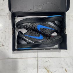 Nike Kobe 8 “dark knight" trainers