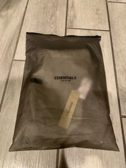 Dark oatmeal Fear of God essentials shorts S