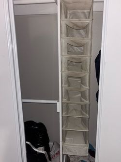 Hanging shoe rack