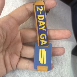 SKYLINE SUNDAY WRISTBAND