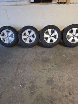 2012 Jeep Grand Cherokee Tires and Wheels $600 obo