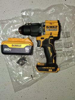 Dewalt 20v compact Hammer drill and battery
