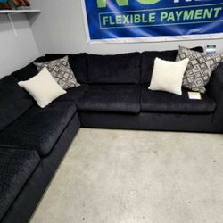 Sofas, Sectionals, & Loveseats NEw 30-80% off retail !