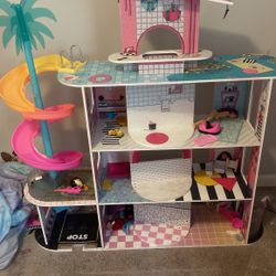 Lol Doll House