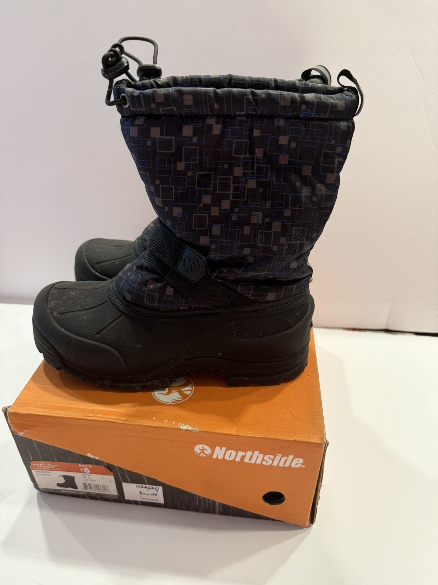 Kids Snow Boots Size 6