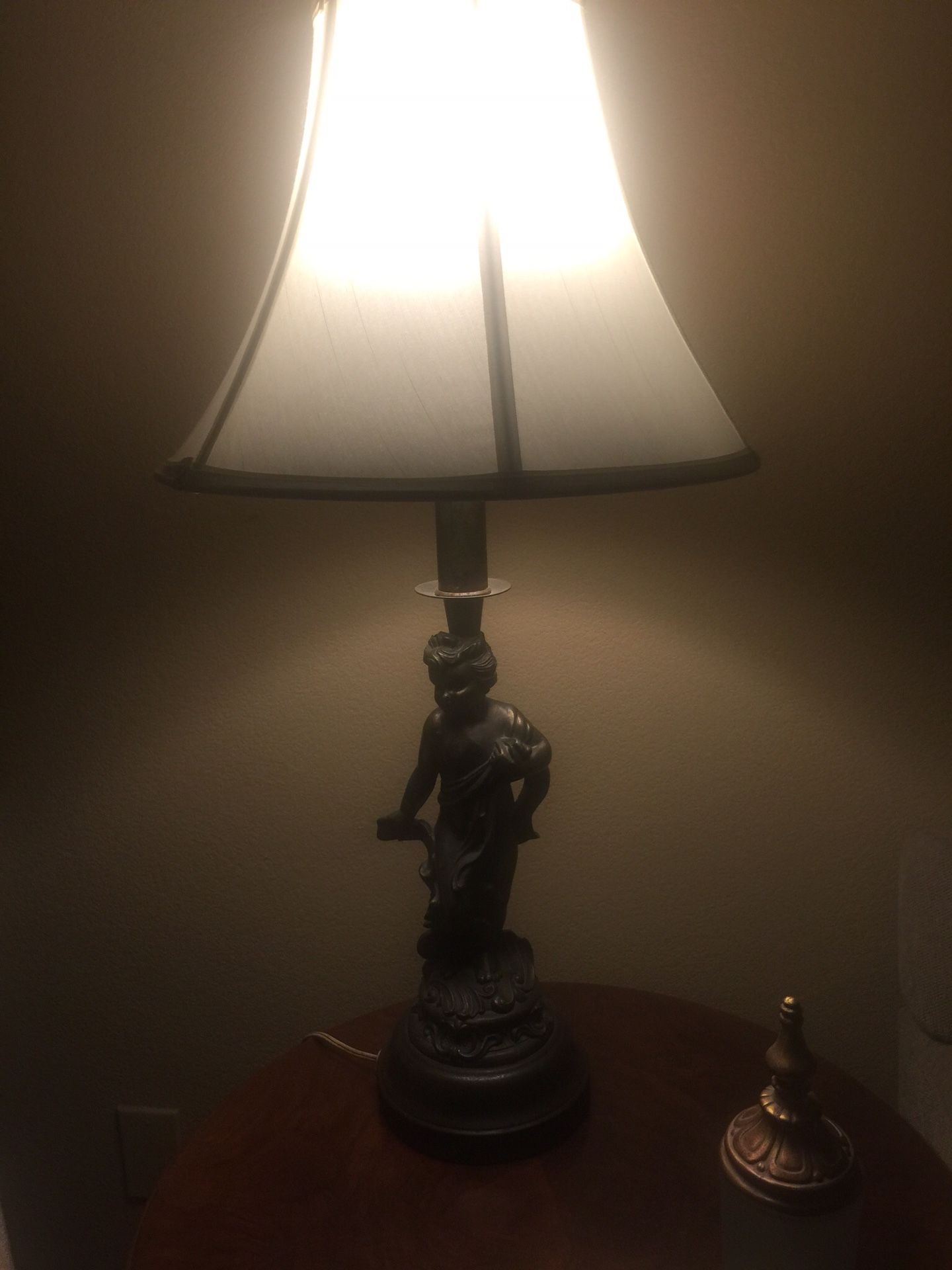 Lamp (antique)